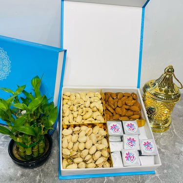 Classic Box with Pistachios, Cashews, Almonds & Chocolates – Ideal Ramadan Gift